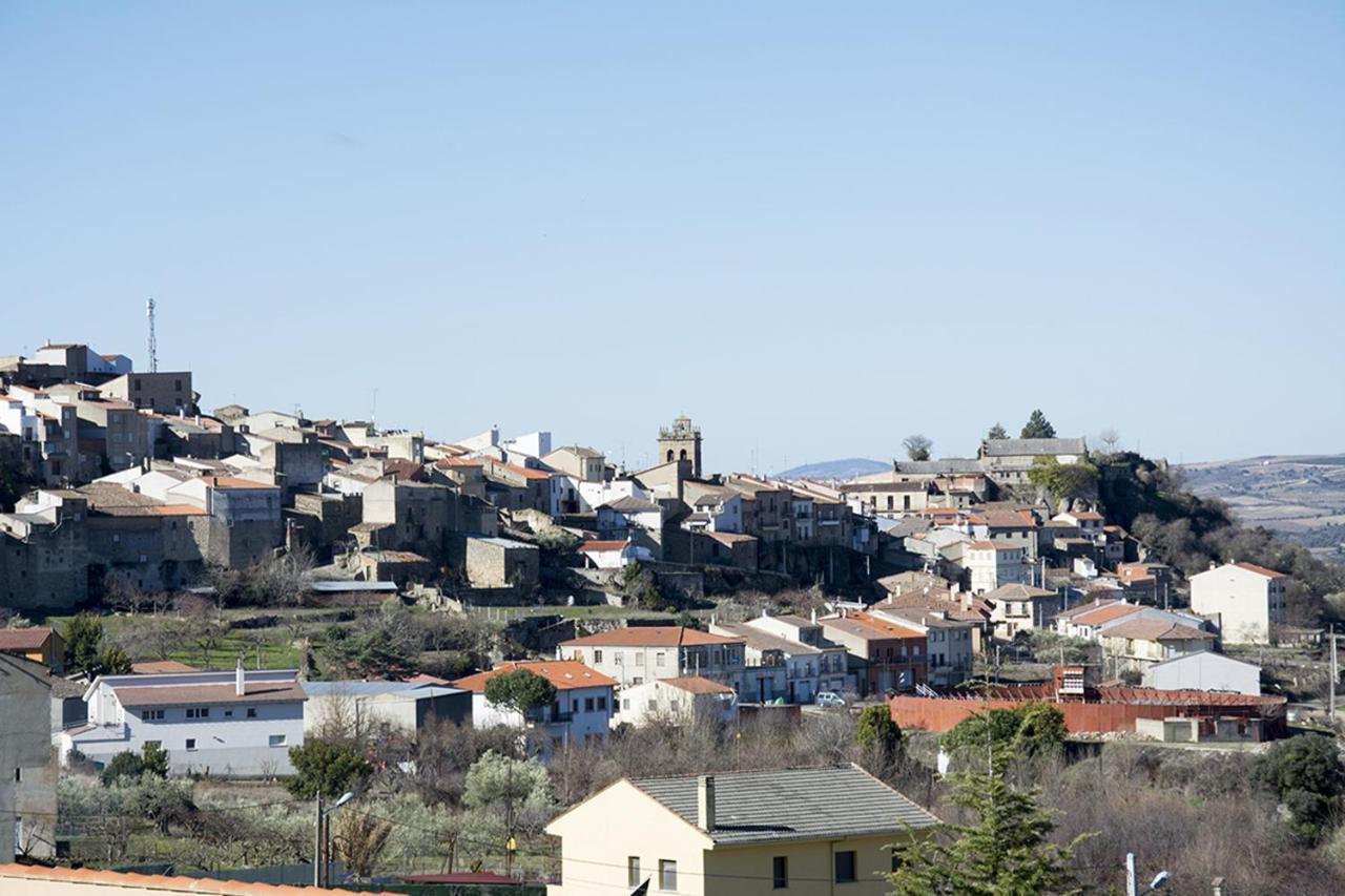 Dona Urraca 4* Fermoselle